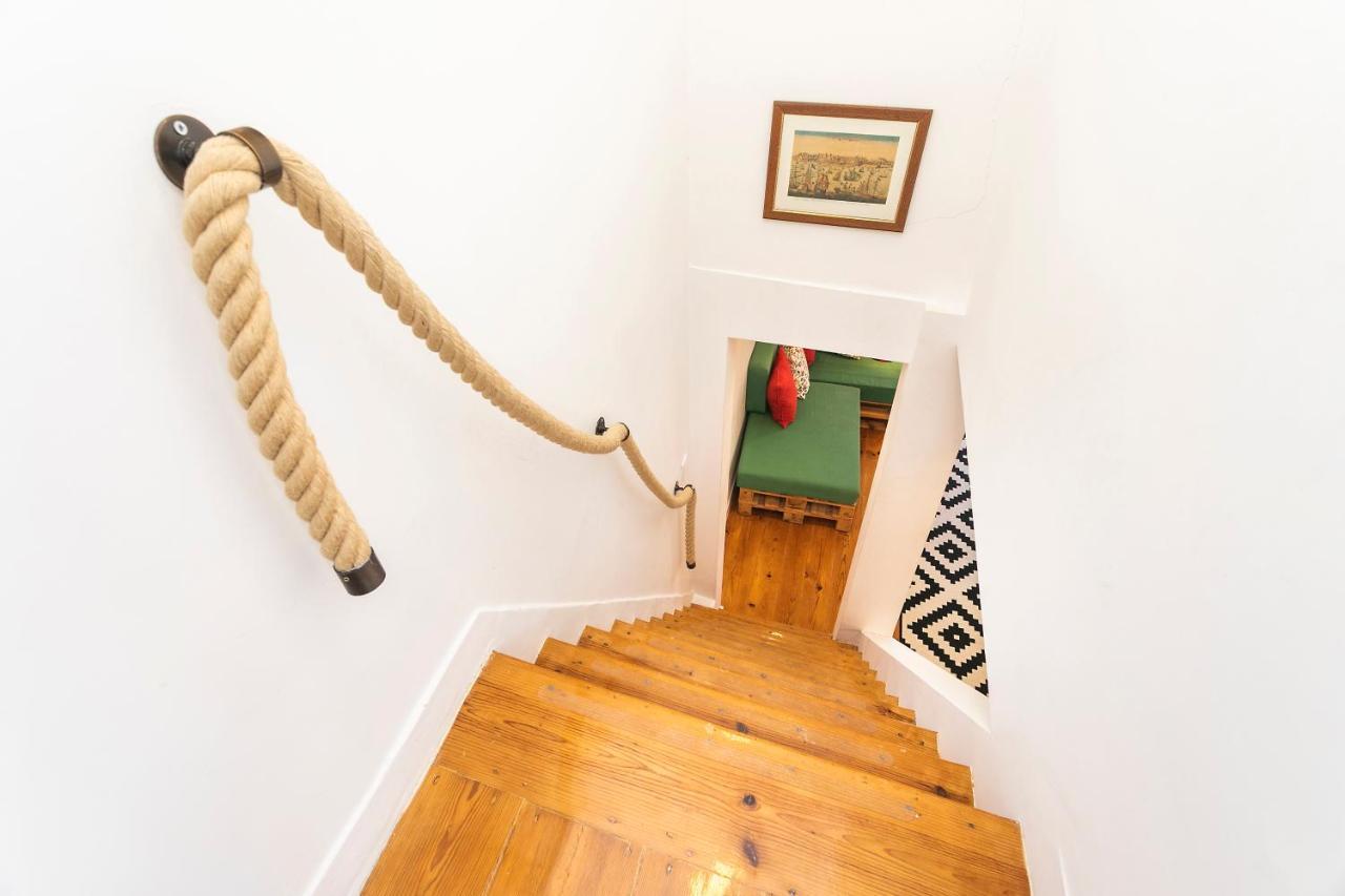 Cosy Alfama Hideout - With Rooftop Terrace Apartment Lissabon
