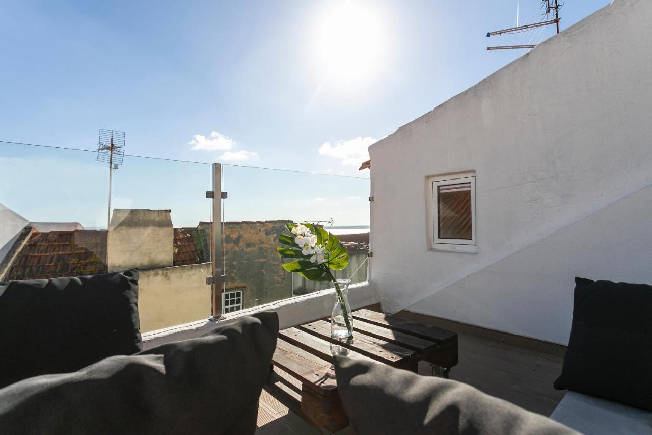 Cosy Alfama Hideout - With Rooftop Terrace Apartment Lissabon