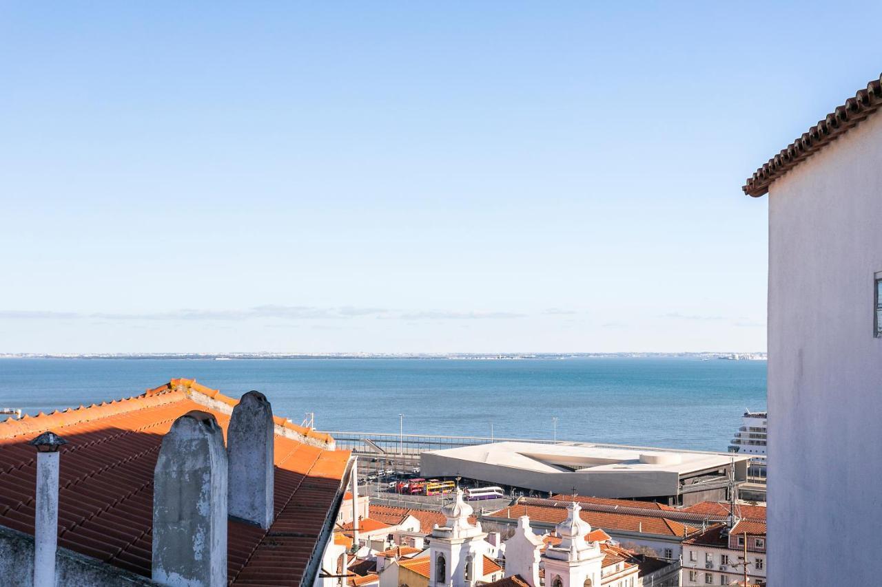 Cosy Alfama Hideout - With Rooftop Terrace Lissabon